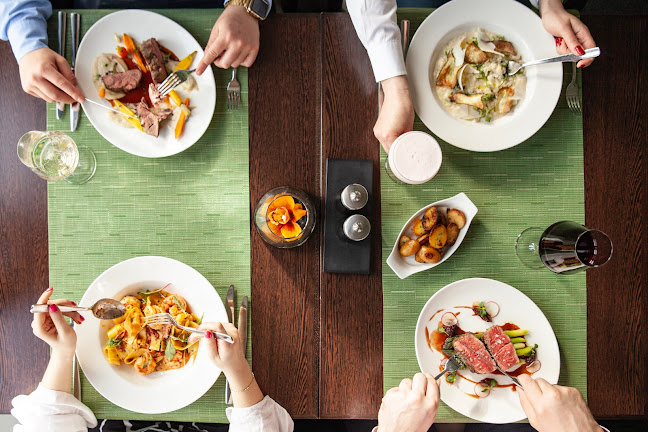 Bar & Lounge Outlook Bratislava