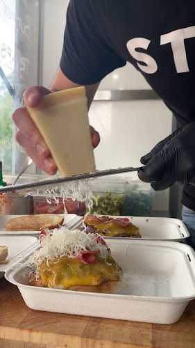 Opinii despre Chef's Truck în Trnava - Gastronómia a pohostinstvo