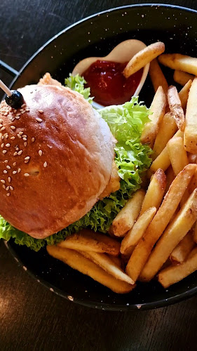 Opinii despre Mamut Pub în Poprad - Gastronómia a pohostinstvo