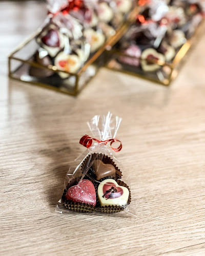 Opinii despre Cukráreň-čokoládovňa Emili /pri gymnáziu PD/ în Prievidza - Gastronómia a pohostinstvo