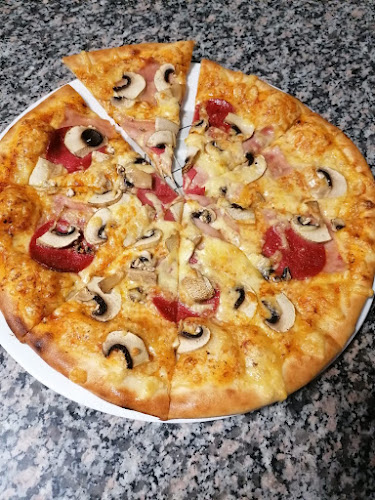 Izmir 35 Kebab & Pizza - Gastronómia a pohostinstvo