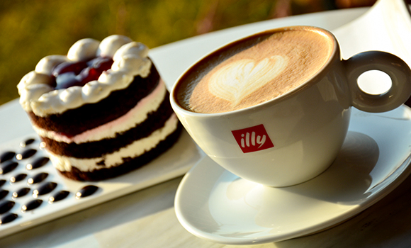 Royal Cafē & Fresh Bar