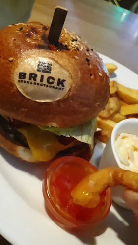 Opinii despre Brick Beer & Restaurant în Nové Mesto - Gastronómia a pohostinstvo
