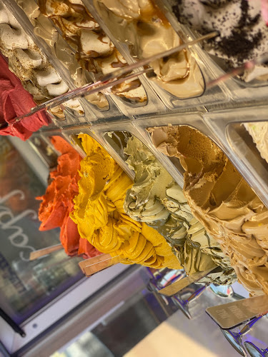 Comentarii opinii despre Zmrzlina Cukráreň Special