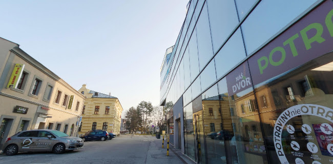 NÁŠ DVOR, Potraviny nie otraviny