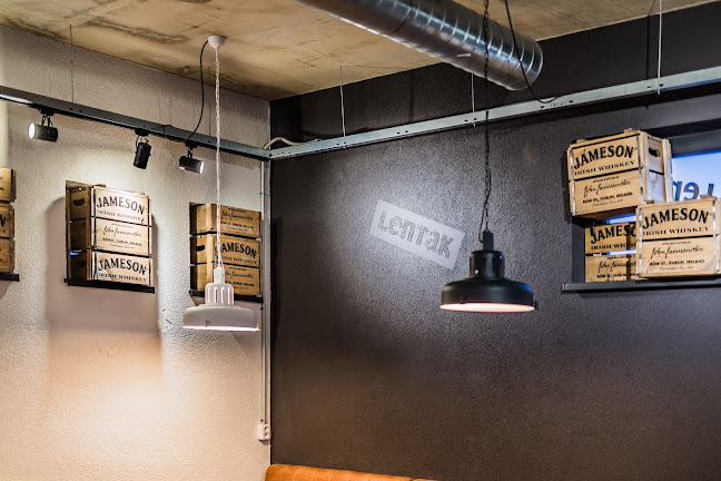 Pri kríži 44, 841 02 Bratislava