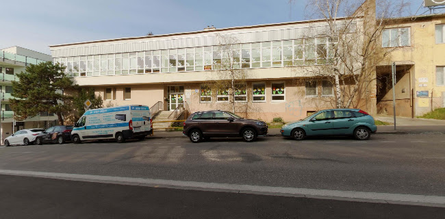 Opinii despre pokéčko în Nitra - Gastronómia a pohostinstvo