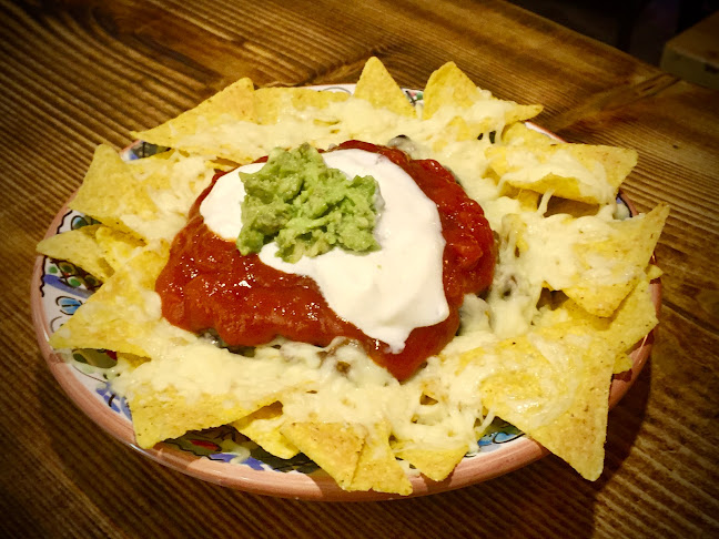 Comentarii opinii despre Bar Fakt! - Bar and pizzeria.