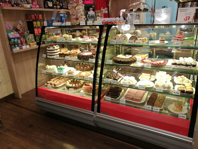 Poetry café Julius Meinl - Gastronómia a pohostinstvo