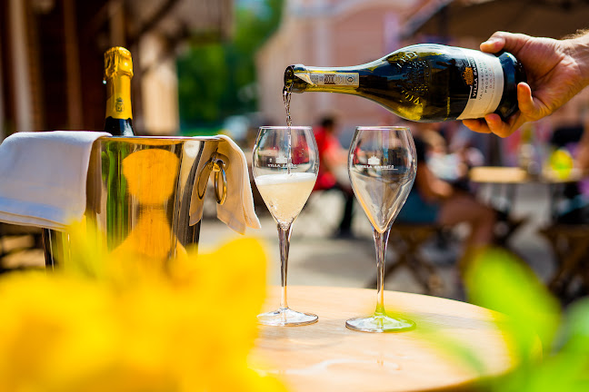 Opinii despre Profile kaviareň în Krupina - Gastronómia a pohostinstvo