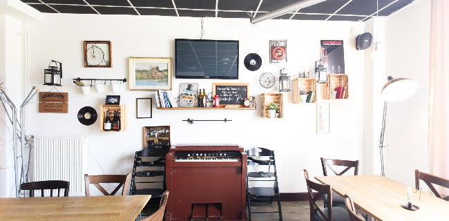 Bistro-Bar-Marina - Gastronómia a pohostinstvo