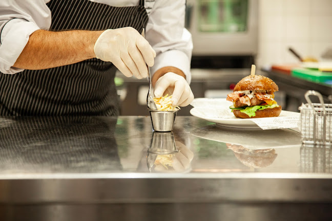 Bar & Lounge Outlook Bratislava - Bratislava