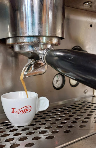 Opinii despre Savana pub în Bratislava - Gastronómia a pohostinstvo