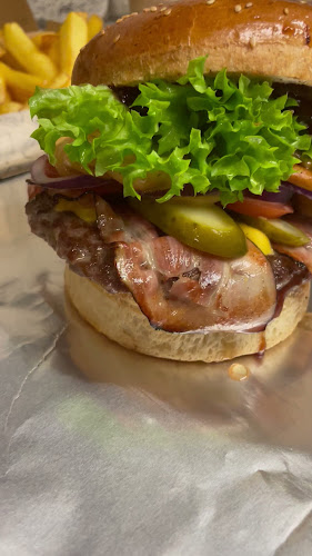 Opinii despre Whoper Burger în Banská Bystrica - Gastronómia a pohostinstvo