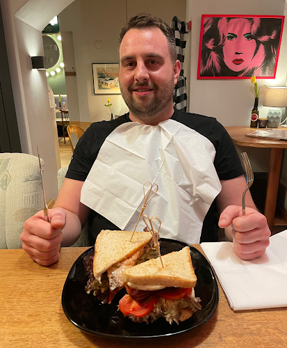 Opinii despre Burger a Pivo în Spišská Nová Ves - Gastronómia a pohostinstvo