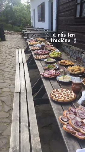 Opinii despre Restaurant Vlkolínec în Ružomberok - Gastronómia a pohostinstvo