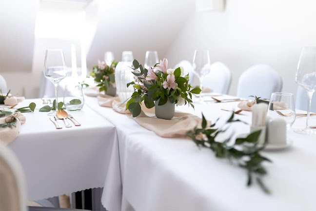 Krone - Penzión, Reštaurácia, Kaviareň