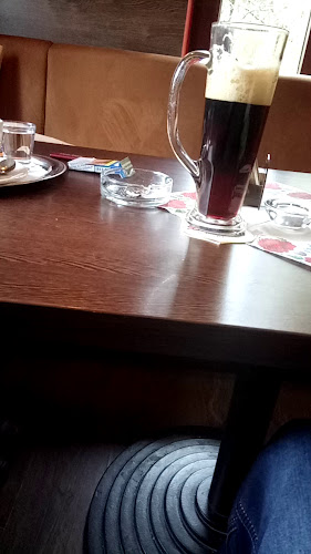 Opinii despre Central Café and restaurant în Turčianske Teplice - Gastronómia a pohostinstvo