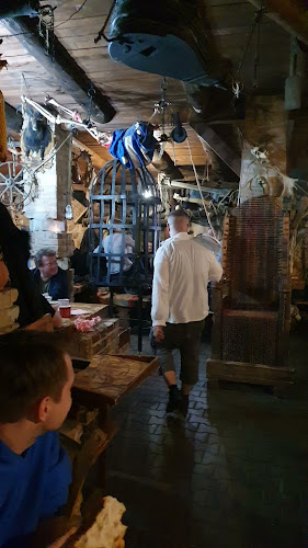 Stredoveká sedliacka reštaurácia - Gastronómia a pohostinstvo