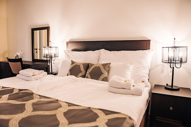 Krone - Penzión, Reštaurácia, Kaviareň - Gastronómia a pohostinstvo