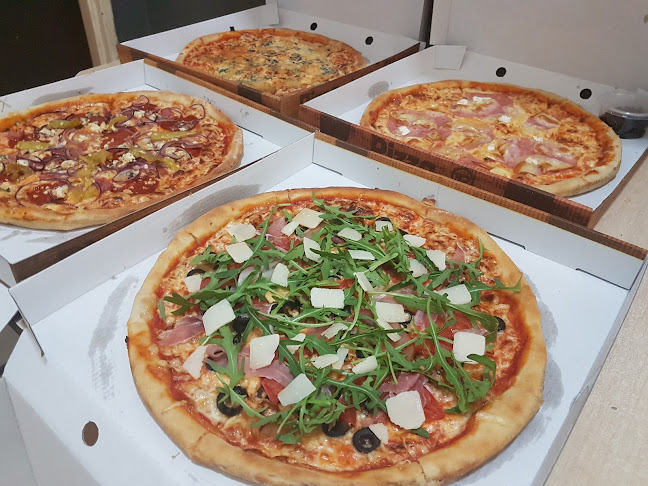 Comentarii opinii despre Bowling Coffee