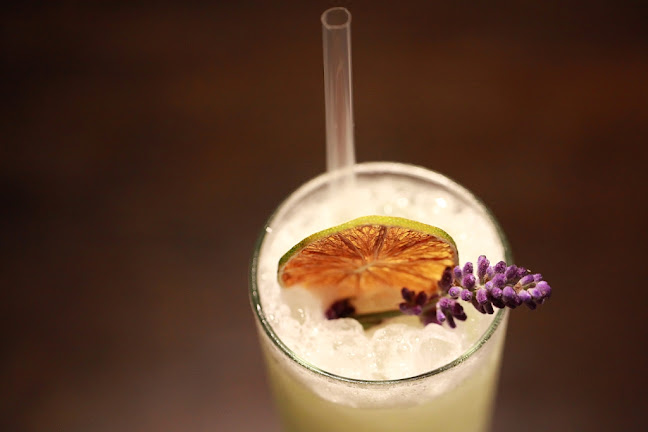 Etage Bar - Gastronómia a pohostinstvo