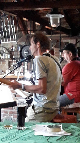 Opinii despre Trnavský dvor în Trnava - Gastronómia a pohostinstvo