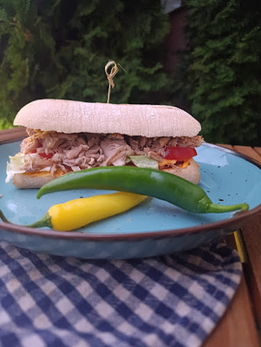 Opinii despre Blue Bistro în Prešov - Gastronómia a pohostinstvo