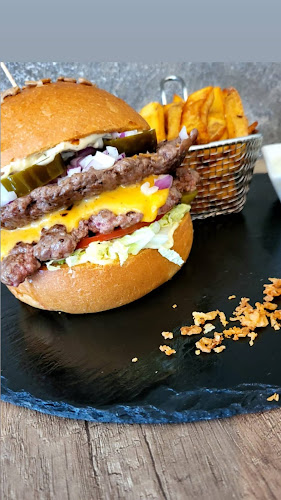 Pizza Boss & Boss Burgers - Gastronómia a pohostinstvo