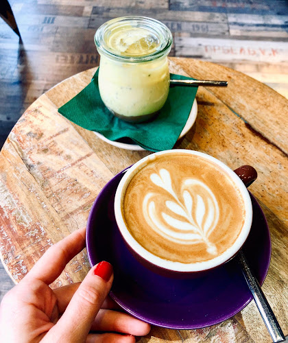 Comentarii opinii despre Foxford