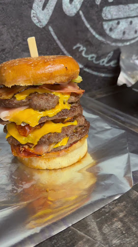 Opinii despre Whoper Burger în Banská Bystrica - Gastronómia a pohostinstvo