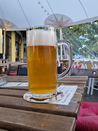 Opinii despre Kollarko în Bratislava - Gastronómia a pohostinstvo