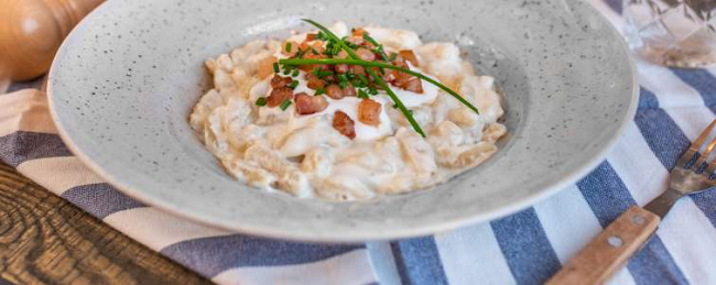 Opinii despre Le Papillon Slovak Fusion Restaurant în Bratislava - Gastronómia a pohostinstvo