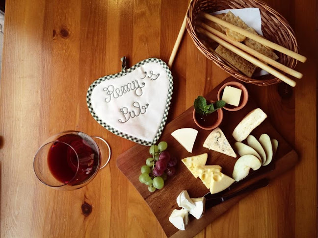 Remys, Stará Tržnica, Saratovská 2373, 911 08 Trenčín