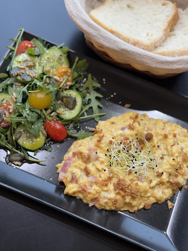 Opinii despre Piánko – Mliečny bar în Zvolen - Gastronómia a pohostinstvo