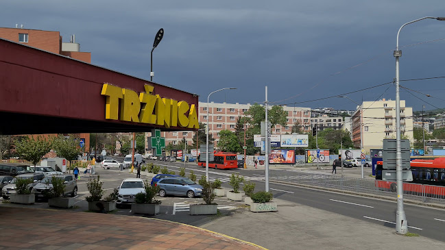 Opinii despre Tržnica în Bratislava - Gastronómia a pohostinstvo