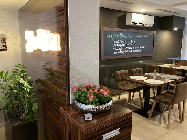 Opinii despre Reštaurácia Slnečnica în Malinovo - Gastronómia a pohostinstvo