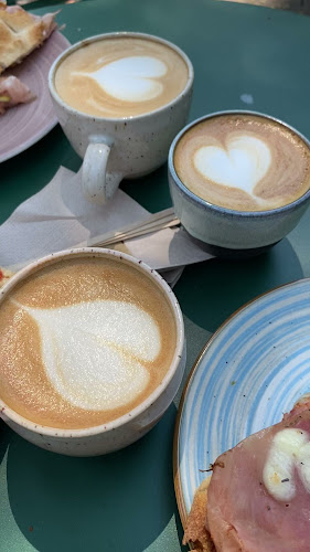 Vajnorská 1308/21, 831 03 Bratislava