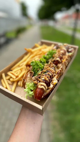 Opinii despre Kontajner StreetFood în Štúrovo - Gastronómia a pohostinstvo