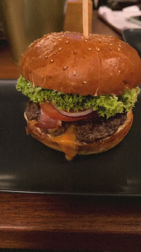 Opinii despre Regal Burger în Banská Bystrica - Gastronómia a pohostinstvo