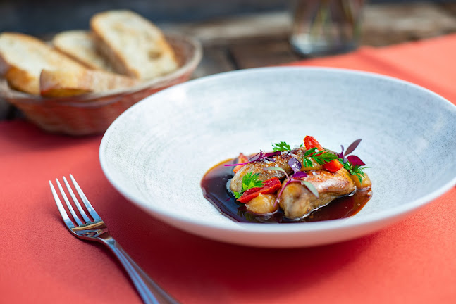 Pálenica Jelšovce - Gastronómia a pohostinstvo