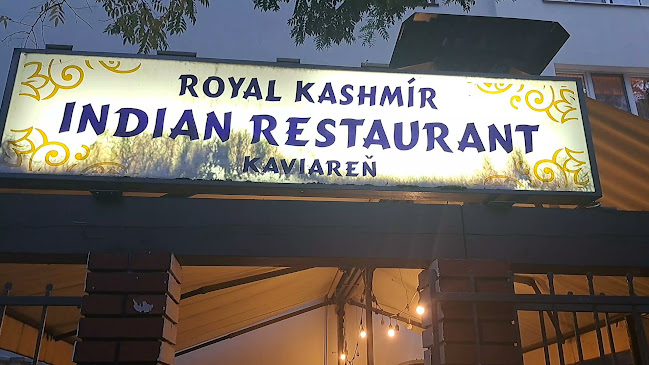 Opinii despre Royal Kashmir Restaurant în Staré Mesto - Gastronómia a pohostinstvo