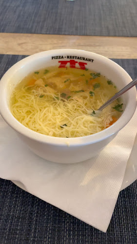 Opinii despre Pizza Restaurant ZTS în Lučenec - Gastronómia a pohostinstvo