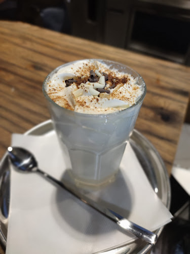 Opinii despre Moment în Košice - Gastronómia a pohostinstvo