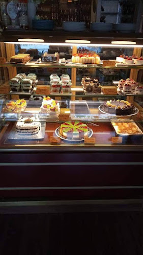 Opinii despre Poetry café Julius Meinl în Nové Zámky - Gastronómia a pohostinstvo