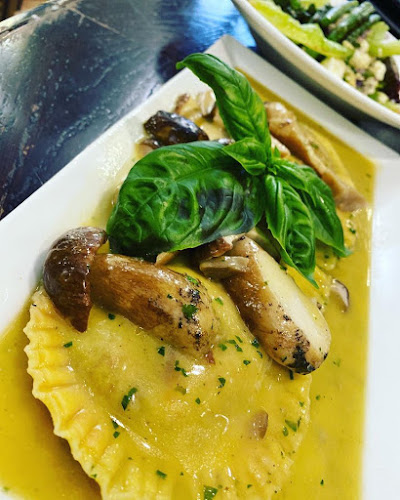 Friends & Rosario Ristorante - Gastronómia a pohostinstvo