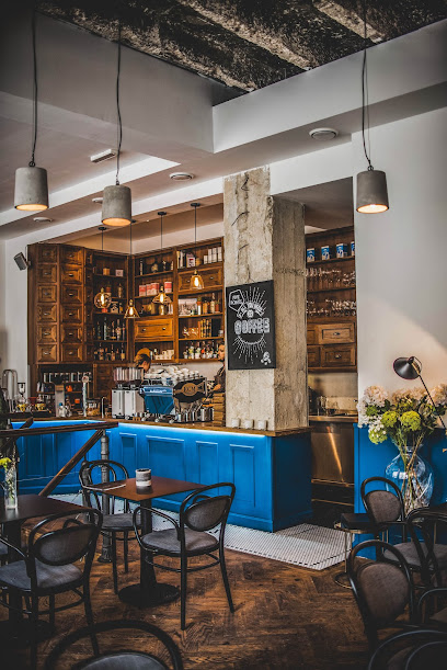 FiVE Points Bratislava