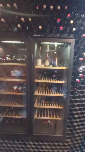 Meet Meat Restaurant & Bar - Gastronómia a pohostinstvo