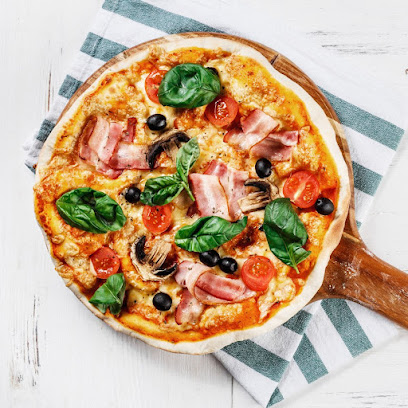 Pizza Pazzo & Fresh Salads