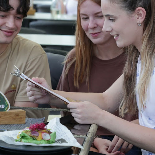 Opinii despre Bernard Pub Maladinovo în Liptovský Mikuláš - Gastronómia a pohostinstvo